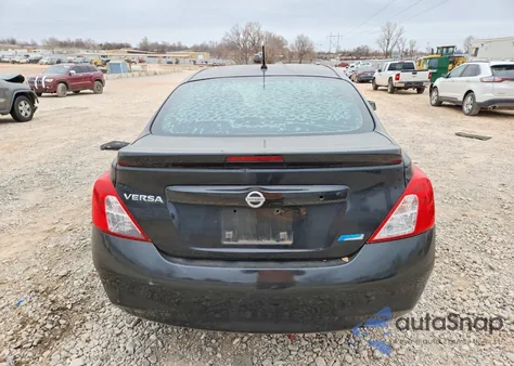 2013 Nissan Versa S z USA, uszkodzony, nr VIN 3N1CN7AP4DL853631